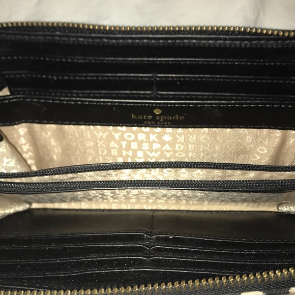 Kate Spade Wallet - Picture 3 of 6